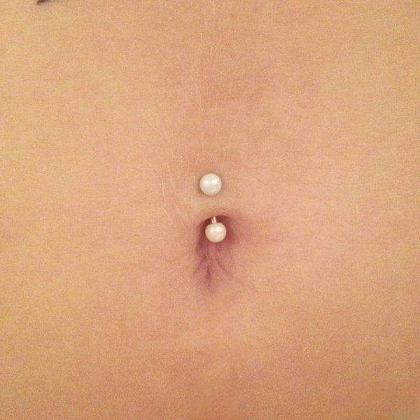 Surgical Steel 14g White Pearl Navel Barbell.